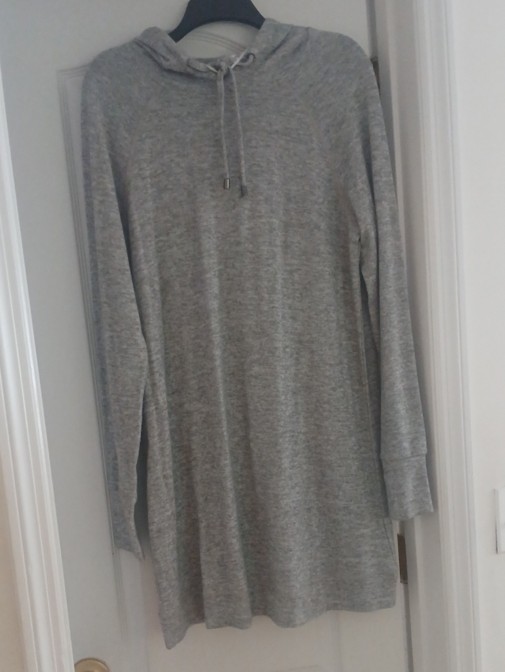 Cable & Gauge Light Gray Hooded Knit Tunic Sweater